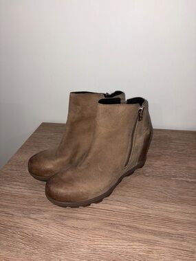 Sorel Taupe Wedge Ankle Booties with Side Zip